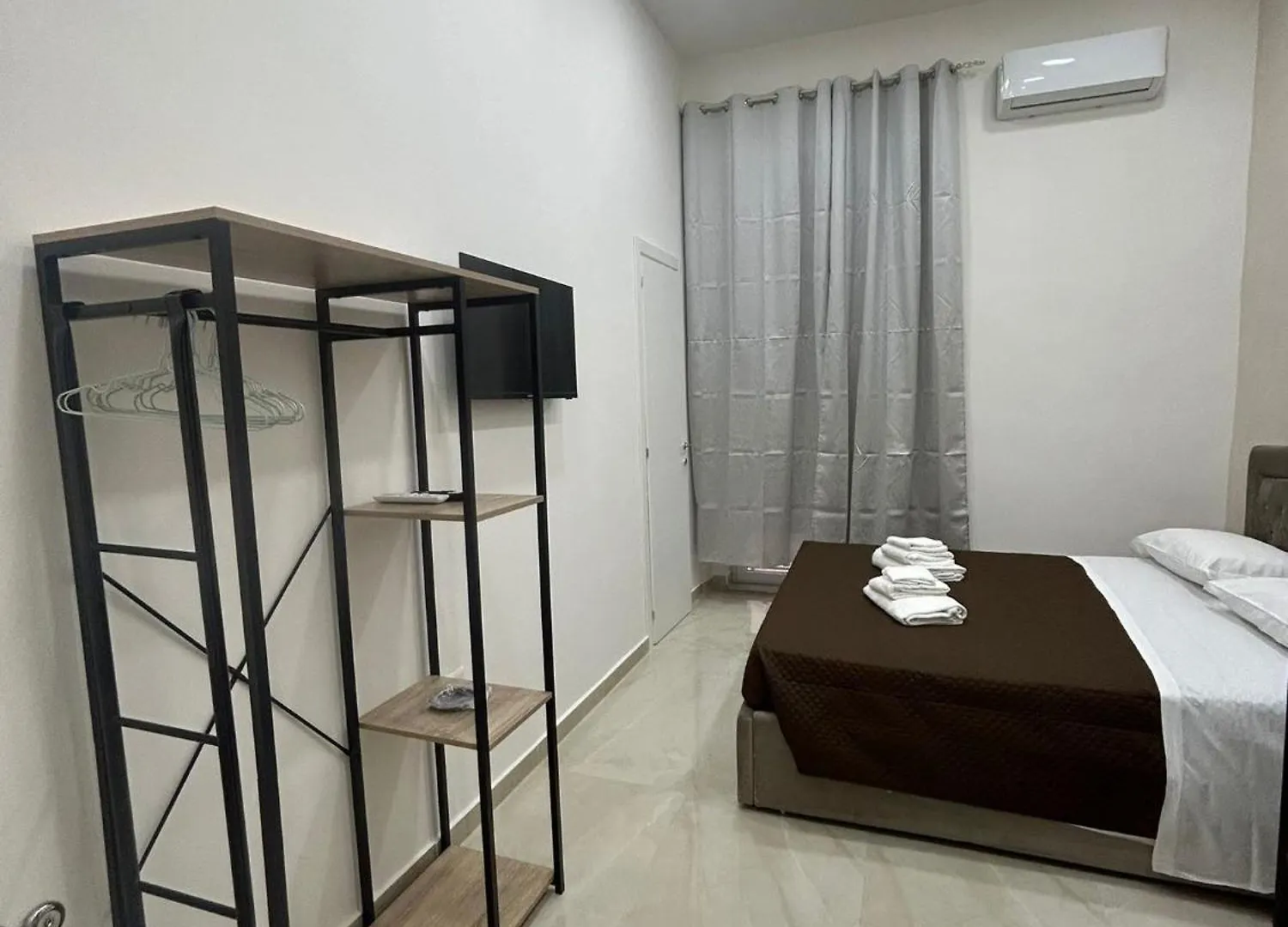 Terrace Luxury Caracciolo Apartment Naples