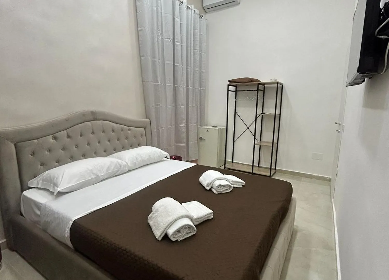 Terrace Luxury Caracciolo Apartment Naples